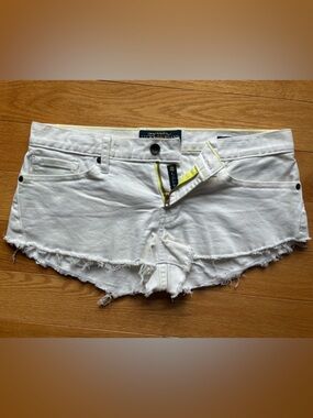 Lucky Brand White Frayed Low-Rise Denim Shorts